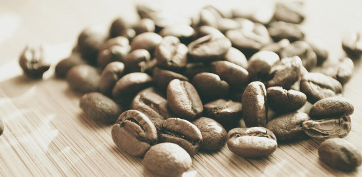 Roasted coffee beans